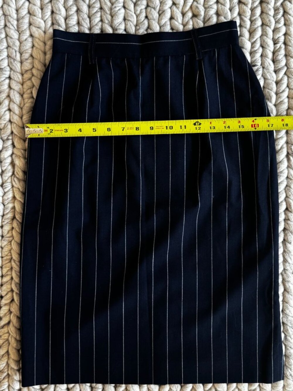 JH Collectibles Navy Pinstripe Two-Piece Skirt Suit Size 8 Made In Colombia Long - Picture 9 of 13
